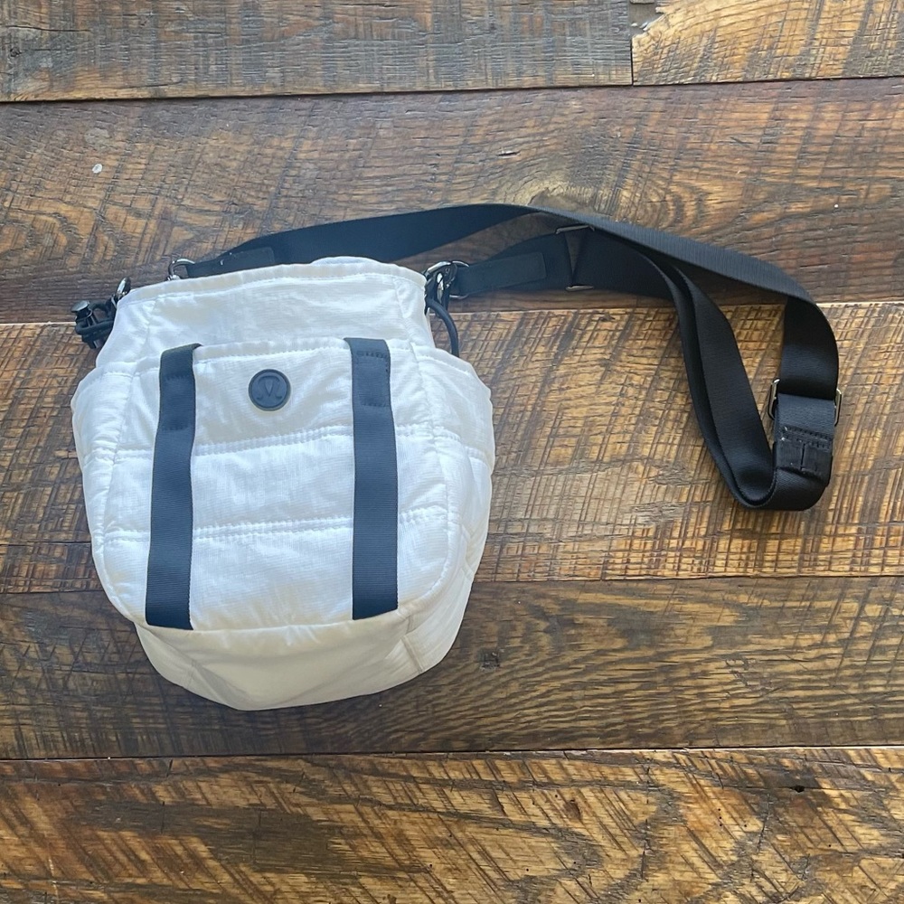 Lululemon dash all day bucket bag GUC